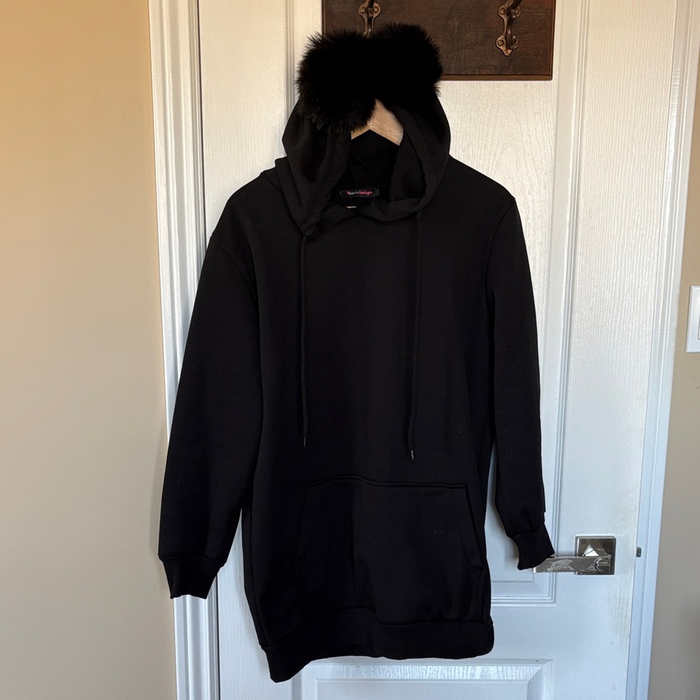 Black Hooded Women's Sweater with Fur Trim Hood